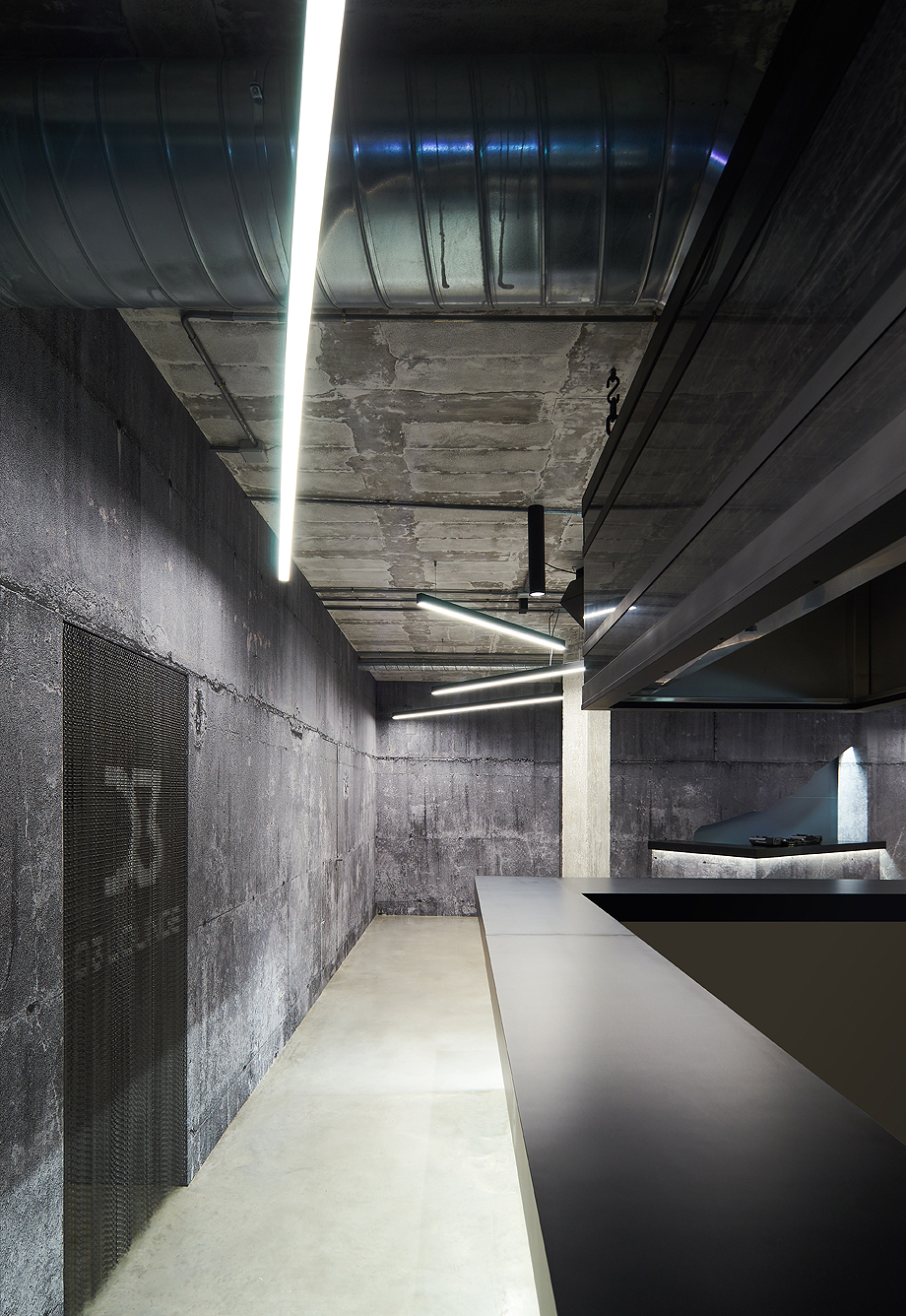 D3 Disco by Minimal Studio. Architect: J.David Martinez Jofre