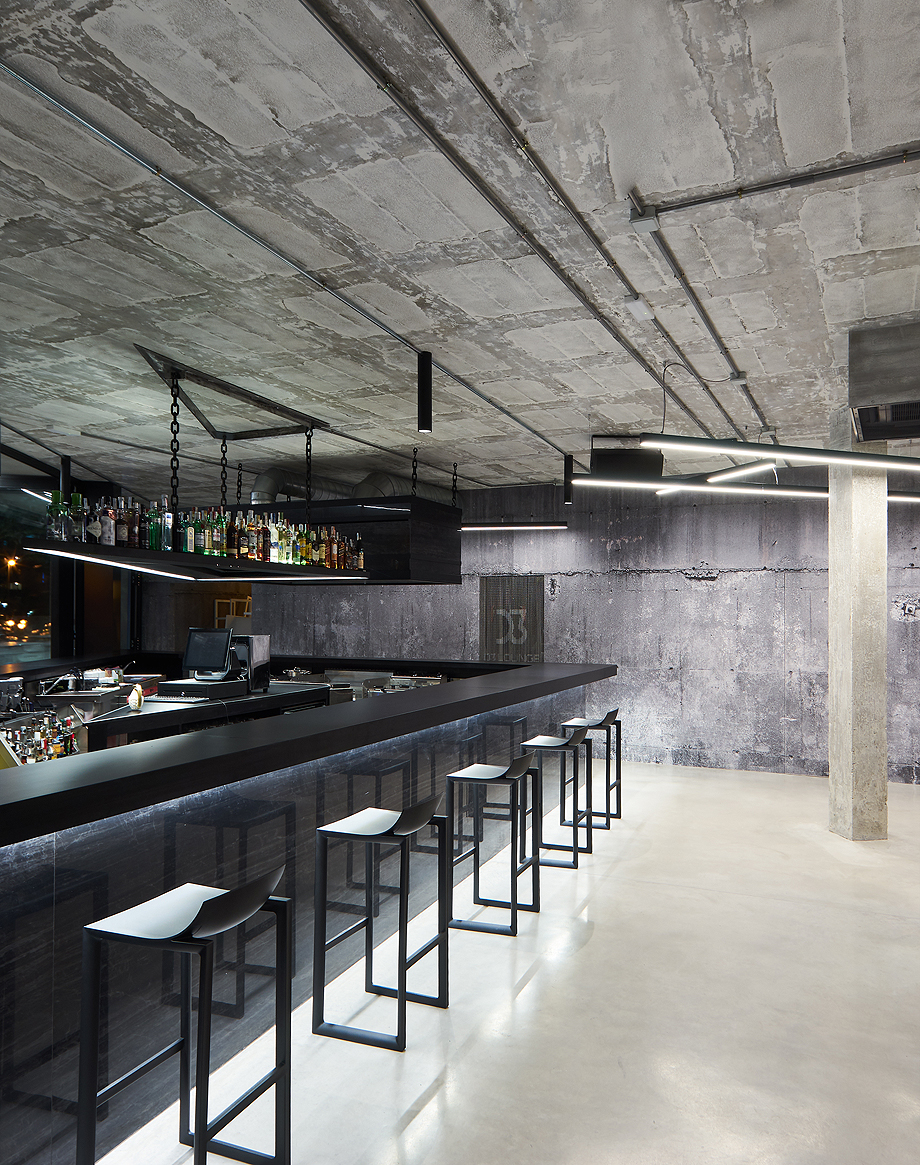 D3 Disco by Minimal Studio. Architect: J.David Martinez Jofre