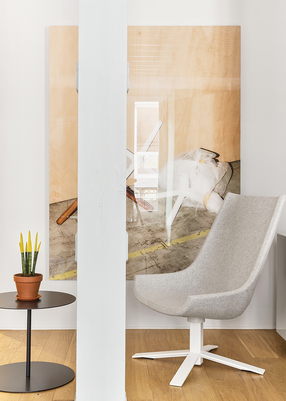 Design - Haworth - Haworth Minimalist Interior